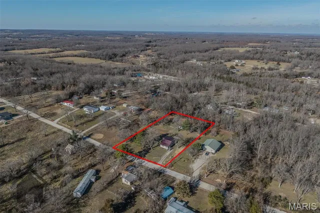 $135,000 | 210 Hawkins Avenue, Crocker, MO 65452