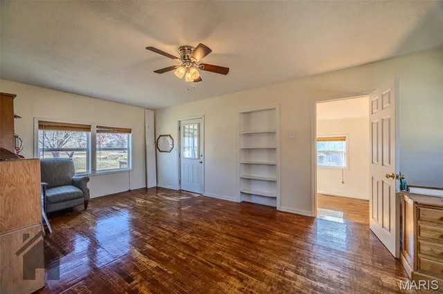 $135,000 | 210 Hawkins Avenue, Crocker, MO 65452