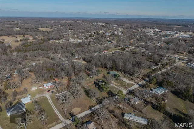 $135,000 | 210 Hawkins Avenue, Crocker, MO 65452