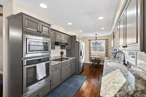 $995,000 | 32114 152nd Street Northwest, Princeton, MN 55371