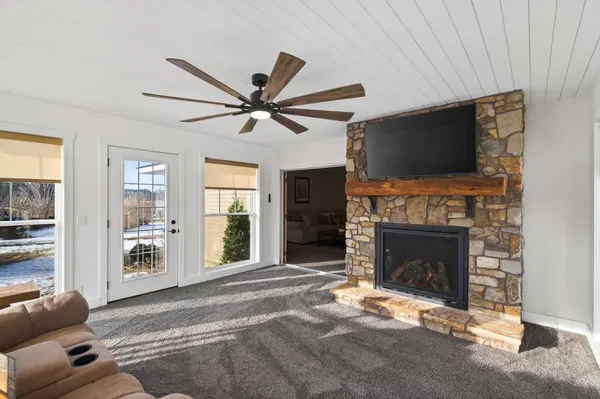 $995,000 | 32114 152nd Street Northwest, Princeton, MN 55371