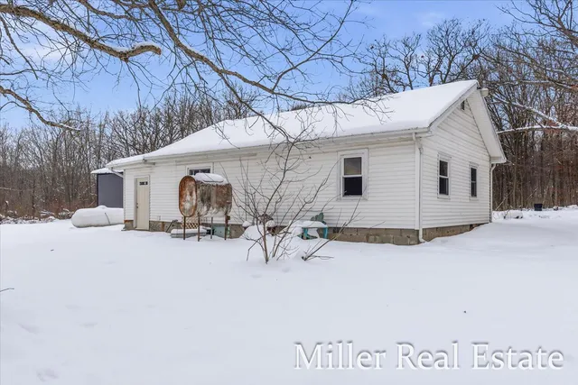 $199,900 | 7410 Bivens Road, Nashville, MI 49073
