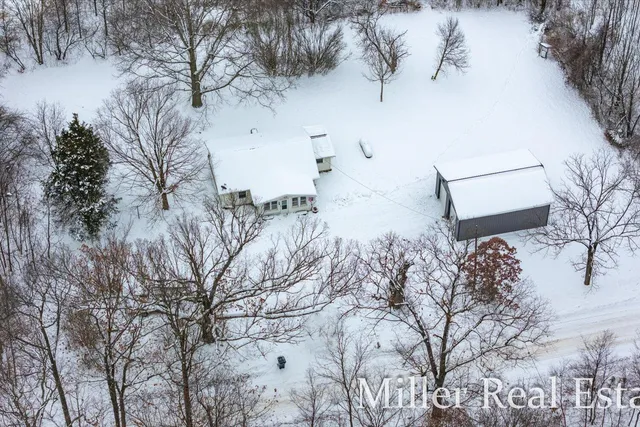$199,900 | 7410 Bivens Road, Nashville, MI 49073