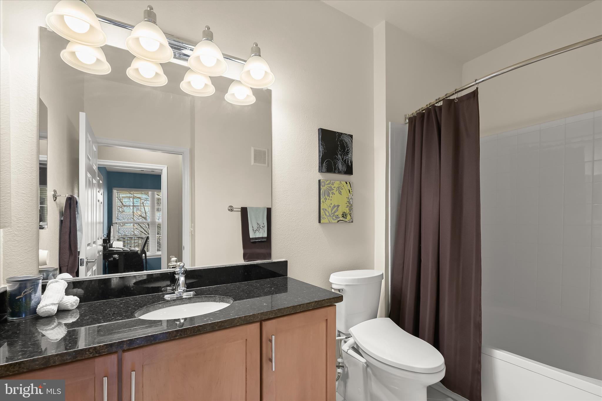 11800 Old Georgetown Road, Unit 1541 North Bethesda, MD 20852 - Photo 32 of 48 Old Georgetown Rd038
