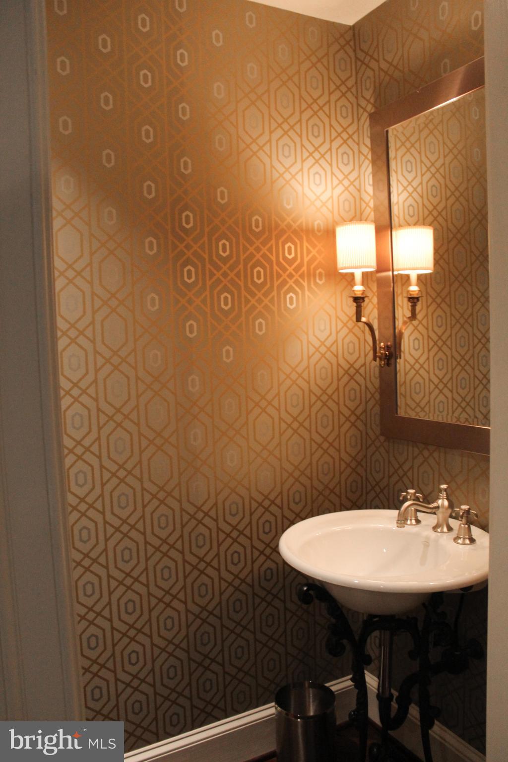 7939 Long Meadow Road Pikesville, MD 21208 - Photo 9 of 29