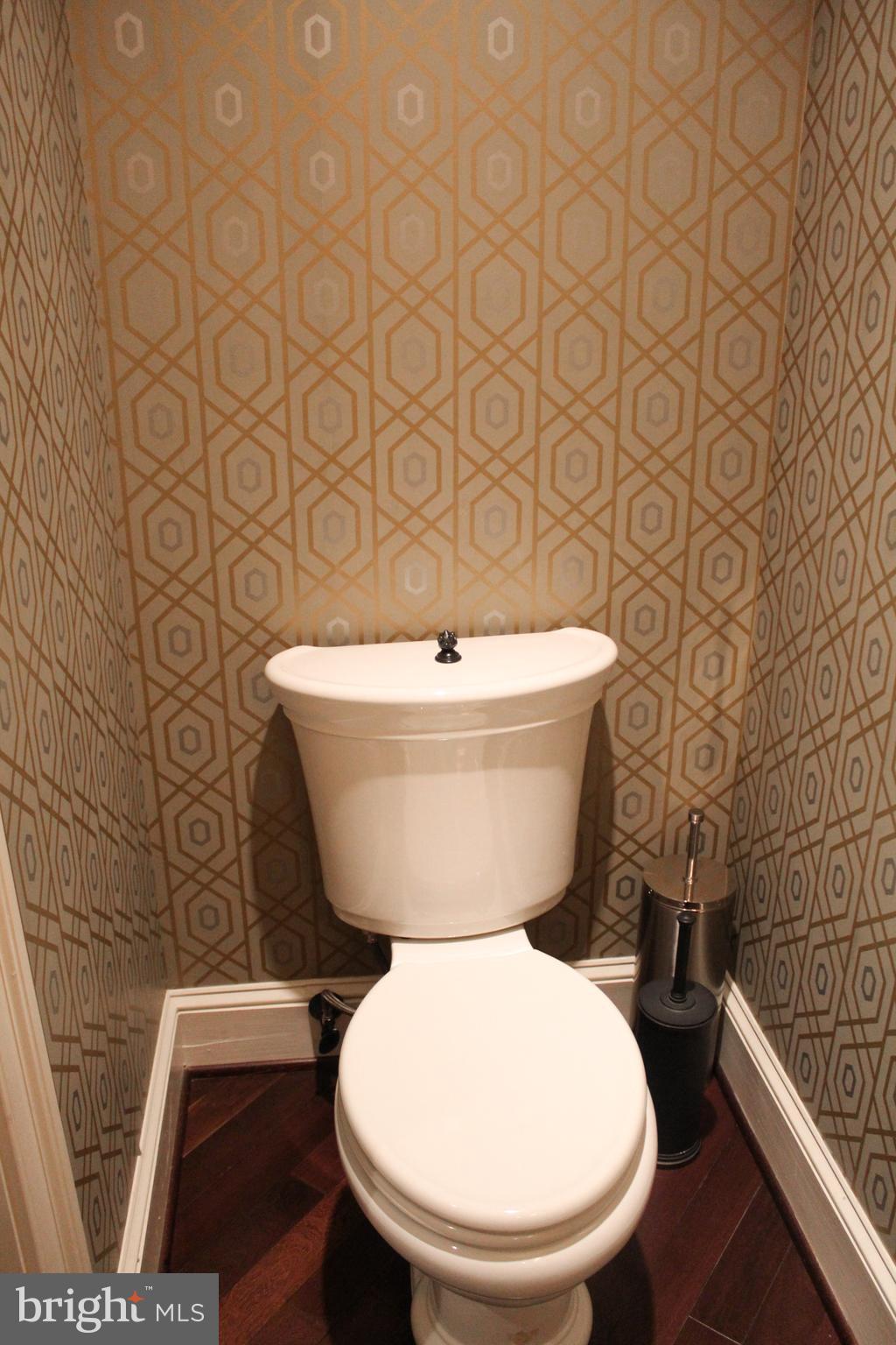 7939 Long Meadow Road Pikesville, MD 21208 - Photo 10 of 29