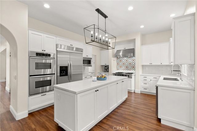 $2,990,000 | 21 Calle Vista Del Sol, San Clemente, CA 92673