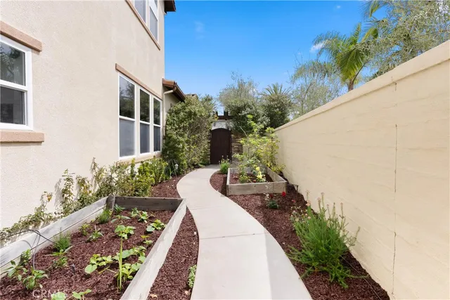$3,099,000 | 21 Calle Vista Del Sol, San Clemente, CA 92673