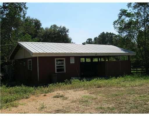 24126 Lowe Davis Road Covington, LA 70435 - Photo 4 of 11 Gallery Image 4