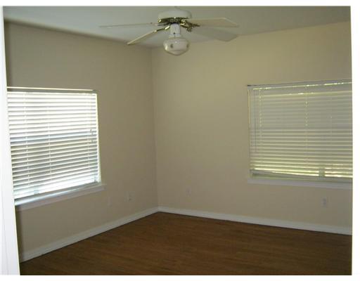 24126 Lowe Davis Road Covington, LA 70435 - Photo 6 of 11 Gallery Image 6