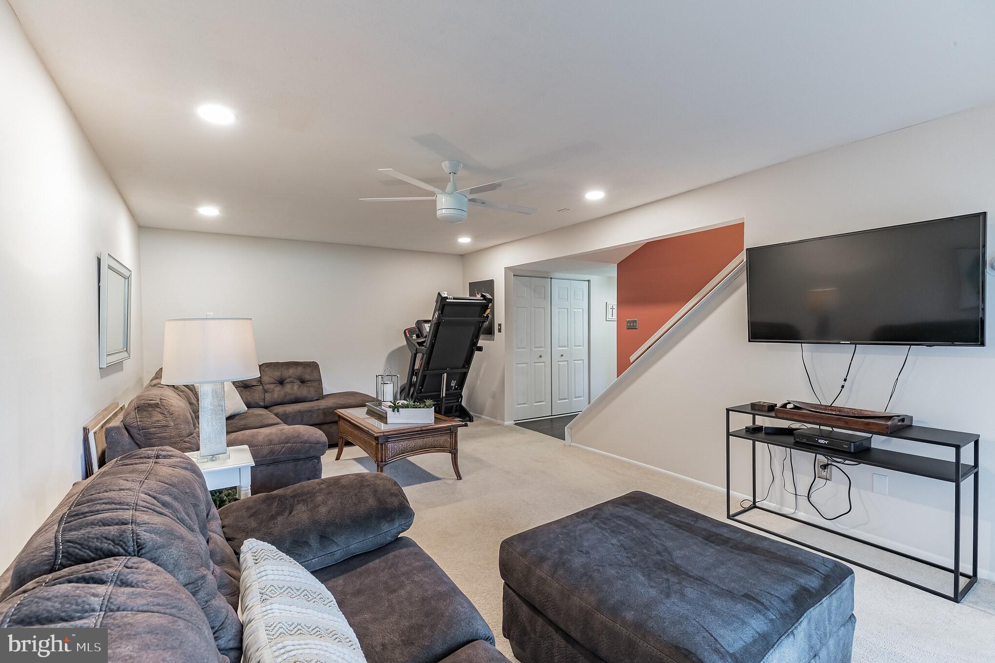 403 Raintree Lane Malvern, PA 19355 - Photo 9 of 25 Spacious Family Room