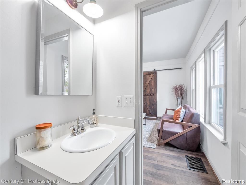5340 Bishop Road Dryden, MI 48428 - Photo 28 of 82 28-5340-Bishop-Rd-WindowStill-Real-Estate-Photography-26.jpg