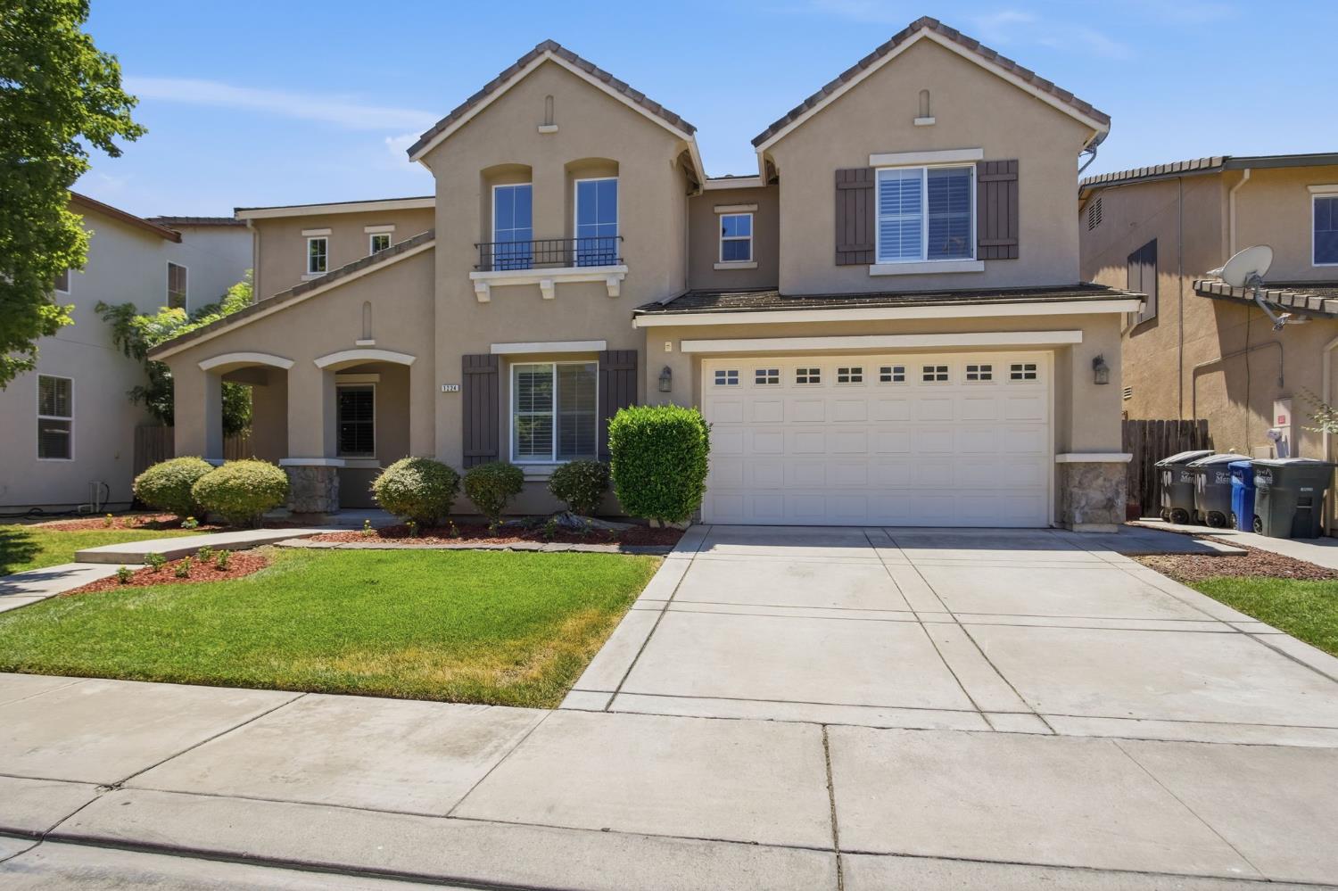 1224 CAVALAIRE Court Merced, CA 95348 - Photo 3 of 33