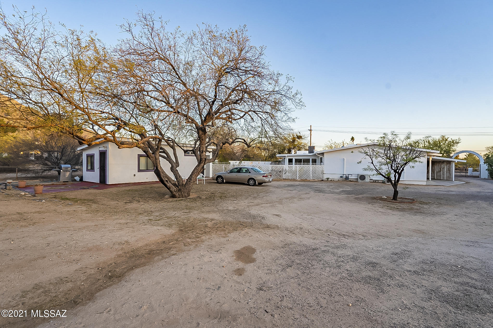 346 West Hardy Road Tucson, AZ 85704 - Photo 3 of 40