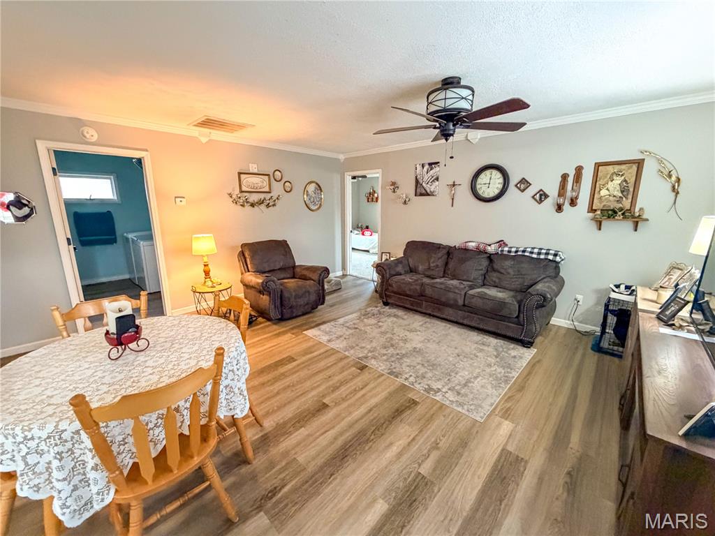 201 South Lake Street Mount Olive, IL 62069 - Photo 10 of 25