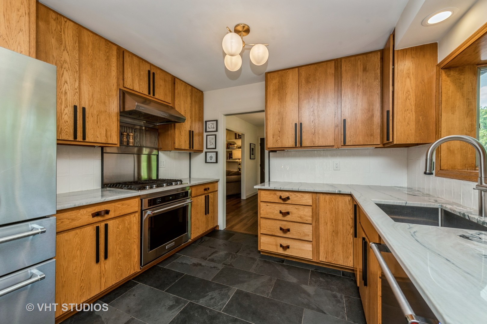 141 Big Oaks Road Trout Valley, IL 60013 - Photo 11 of 40
