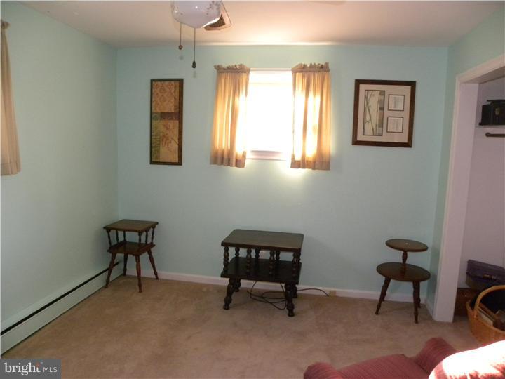 333 Sunset Road Barrington, NJ 08007 - Photo 9 of 24 Bedroom 2