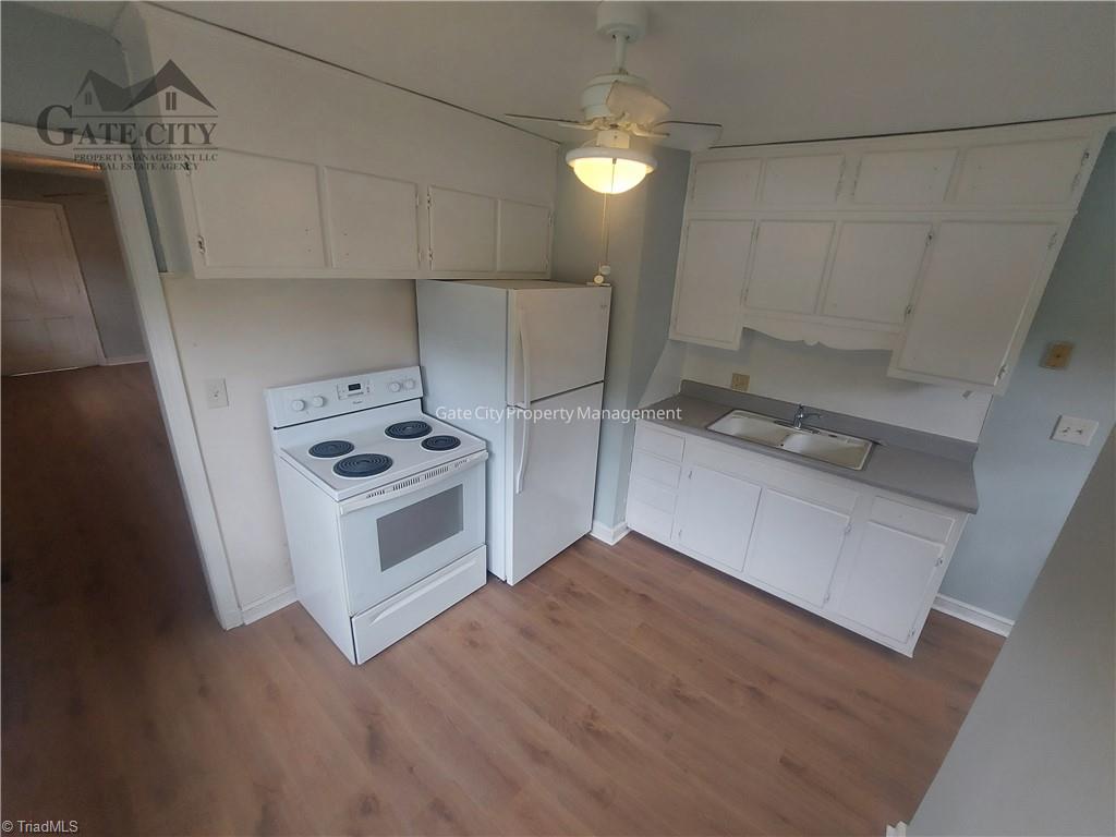 1218 Guyer Street High Point, NC 27262 - Photo 3 of 8