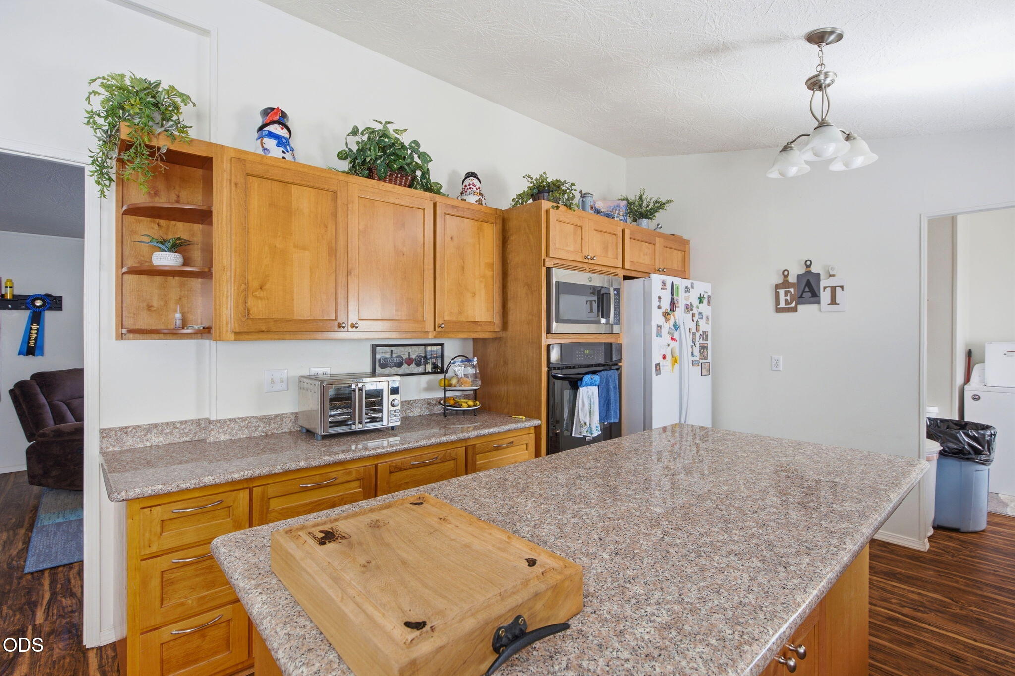 2322 Southwest Allen Creek Road Grants Pass, OR 97527 - Photo 14 of 74 Gallery Image 14