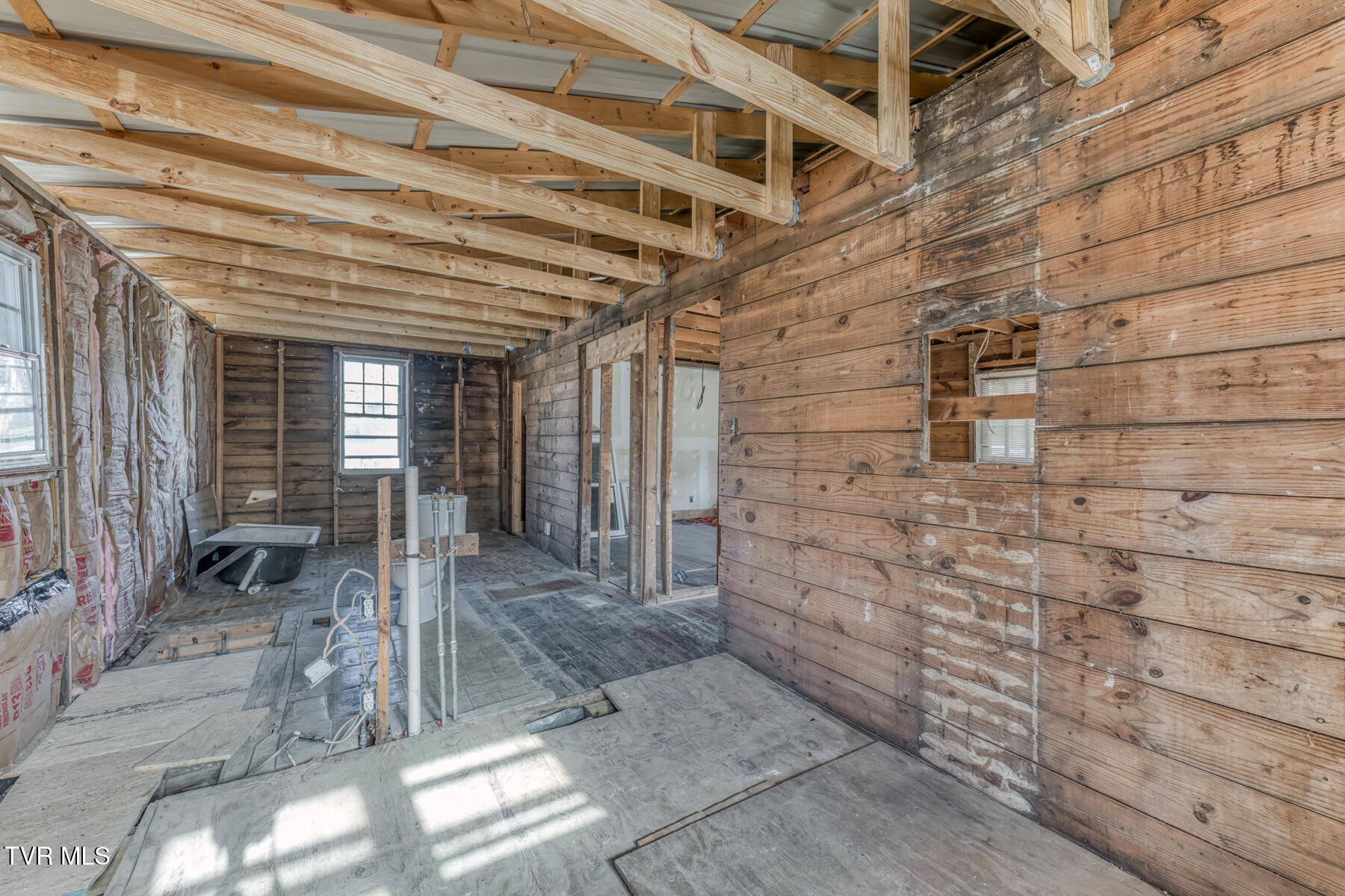 333 Fuller Street Southwest Abingdon, VA 24210 - Photo 16 of 24 333 Fuller St SW-16