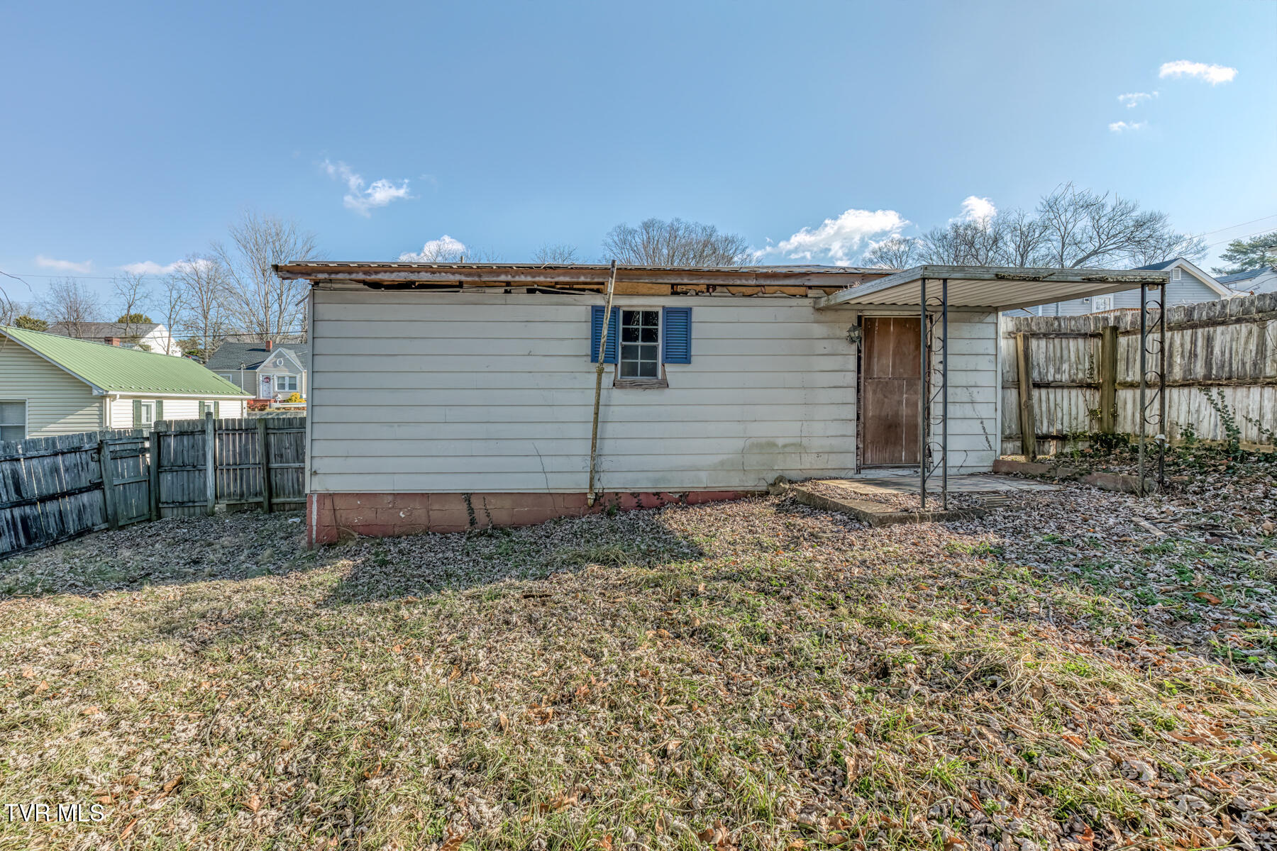 333 Fuller Street Southwest Abingdon, VA 24210 - Photo 22 of 24 333 Fuller St SW-22