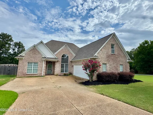 $419,900 | 1868 Trapper Drive, Hernando, MS 38632