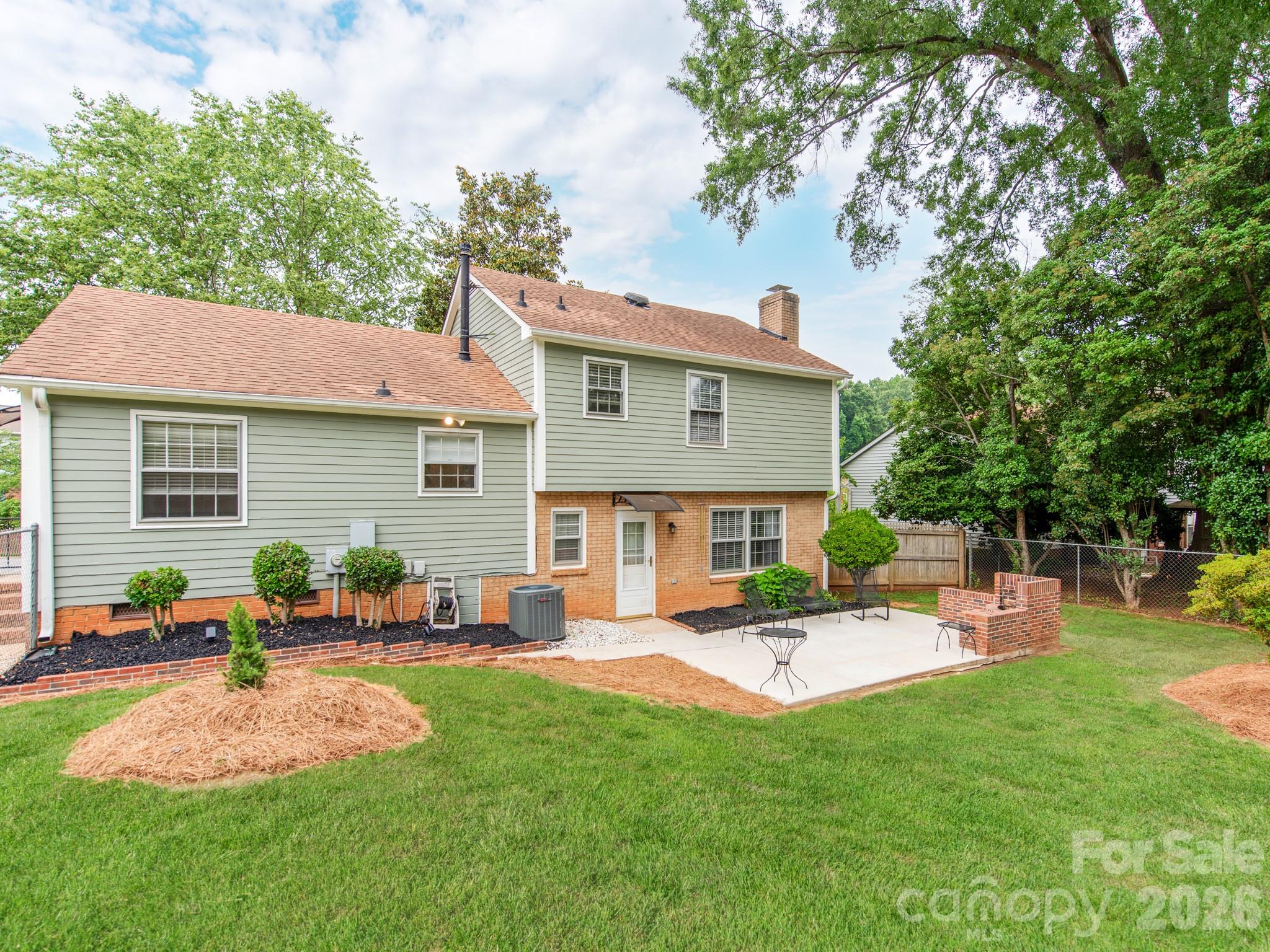 7200 Fox Hunt Road Charlotte, NC 28212 - Photo 36 of 38