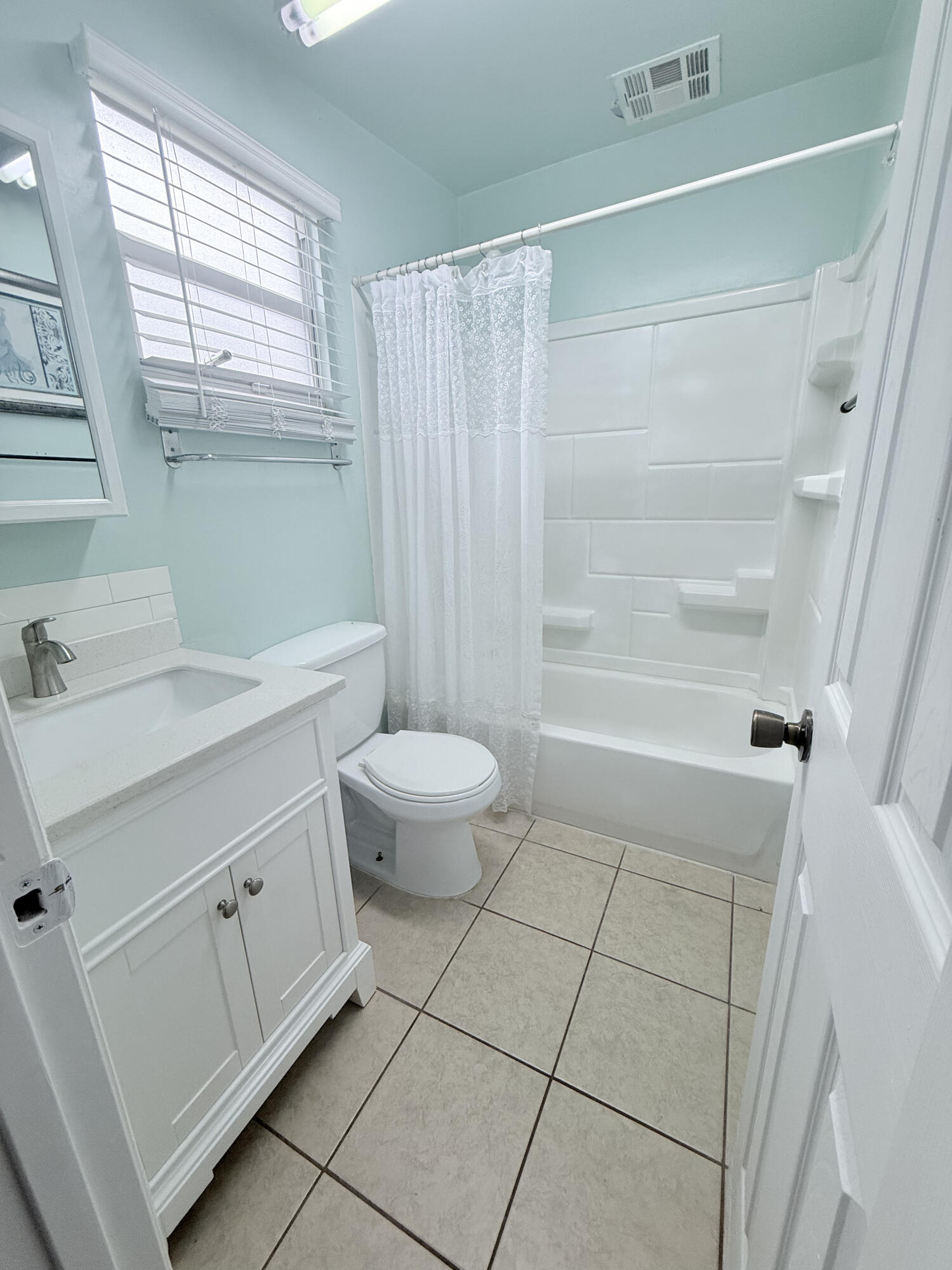 1503 Meridian Road, Unit A West Palm Beach, FL 33417 - Photo 8 of 8 IMG_1311