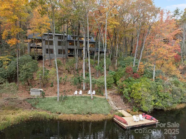 $5,790,000 | 95 Cardinal Drive, Lake Toxaway, NC 28747