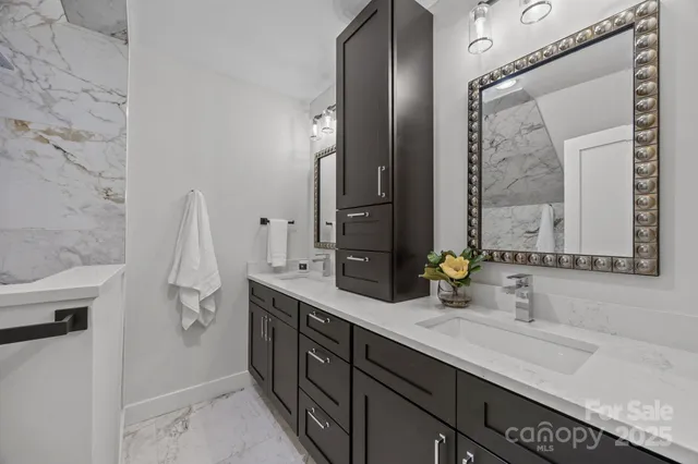 $5,790,000 | 95 Cardinal Drive, Lake Toxaway, NC 28747