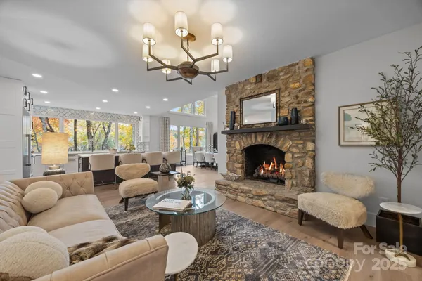 $5,790,000 | 95 Cardinal Drive, Lake Toxaway, NC 28747