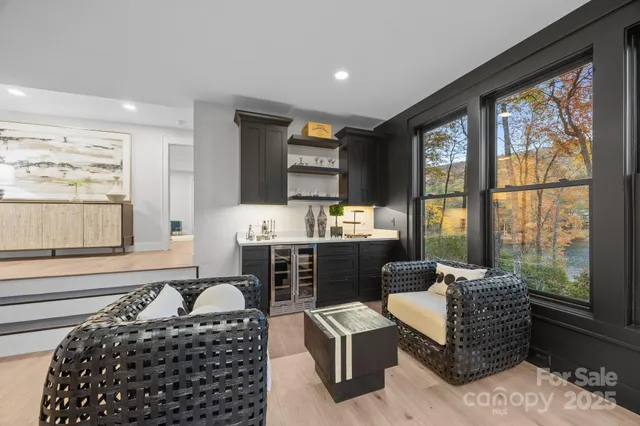 $5,790,000 | 95 Cardinal Drive, Lake Toxaway, NC 28747