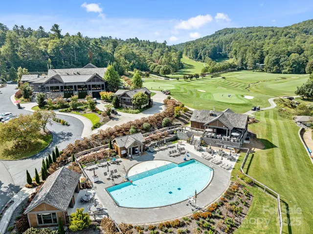 $5,790,000 | 95 Cardinal Drive, Lake Toxaway, NC 28747
