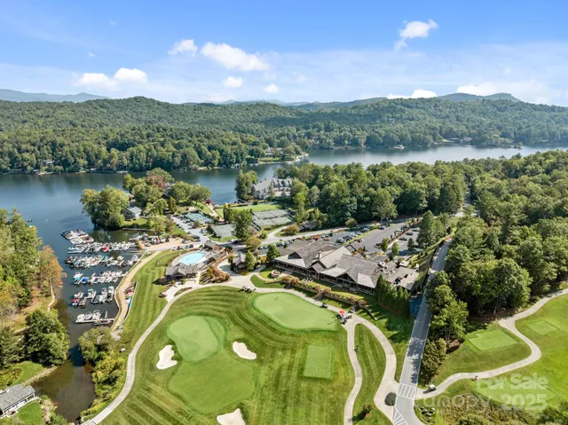 $5,790,000 | 95 Cardinal Drive, Lake Toxaway, NC 28747
