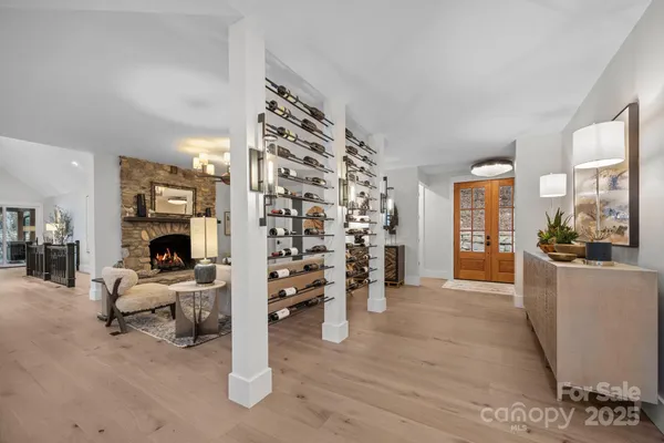 $5,790,000 | 95 Cardinal Drive, Lake Toxaway, NC 28747
