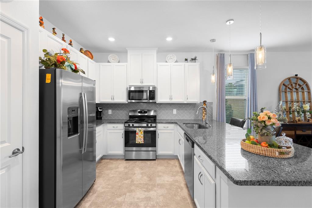 2812 Hilltop Road Clermont, FL 34711 - Photo 57 of 97