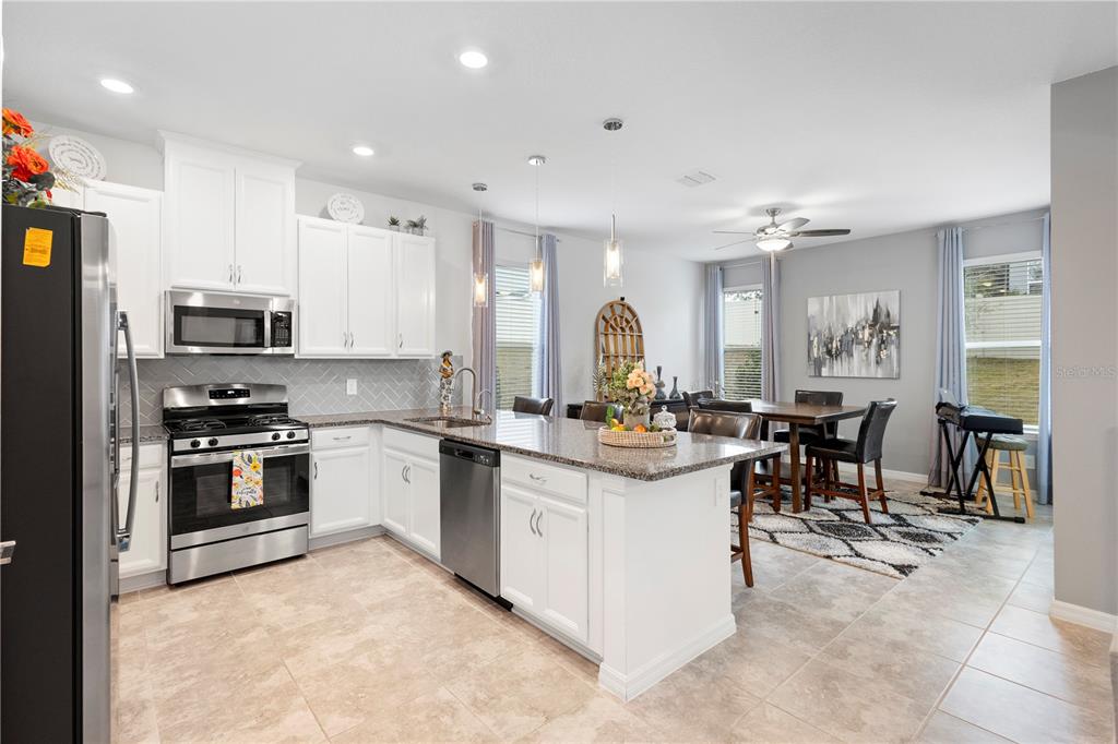 2812 Hilltop Road Clermont, FL 34711 - Photo 58 of 97