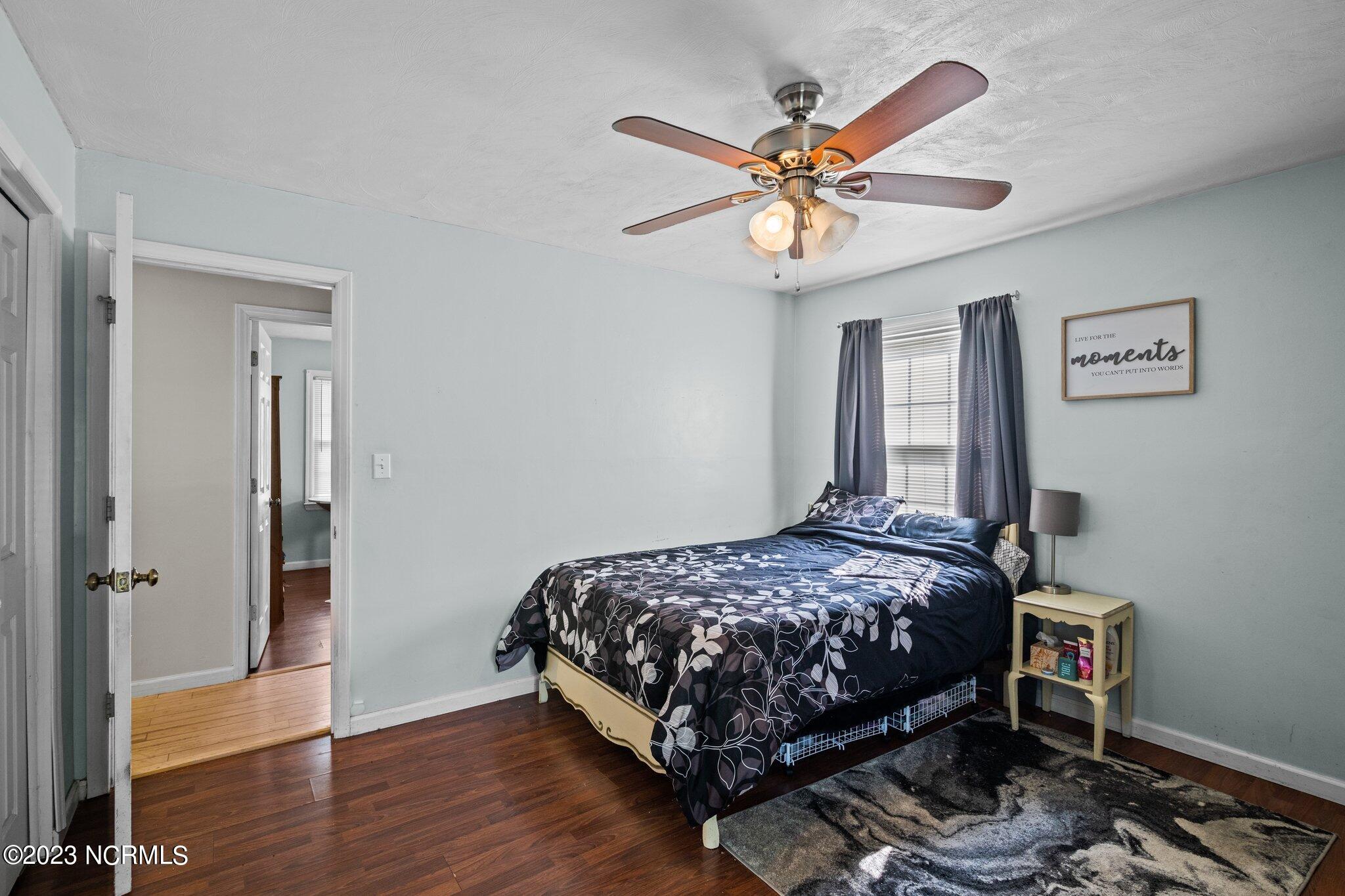 110 Chips Road Vanceboro, NC 28586 - Photo 23 of 38 master bedroom