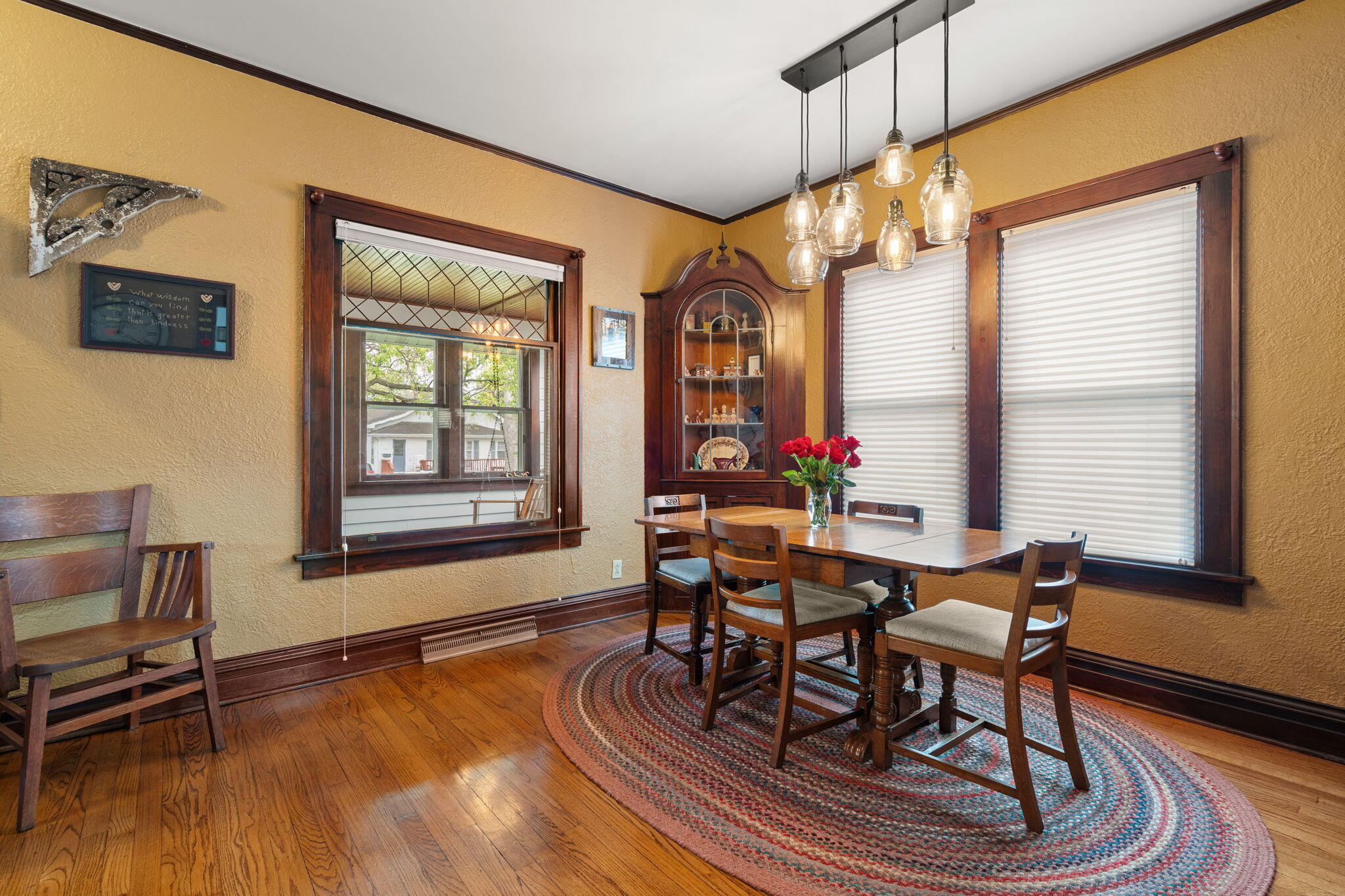 314 Hoffman Street Crown Point, IN 46307 - Photo 12 of 37 2048x1365