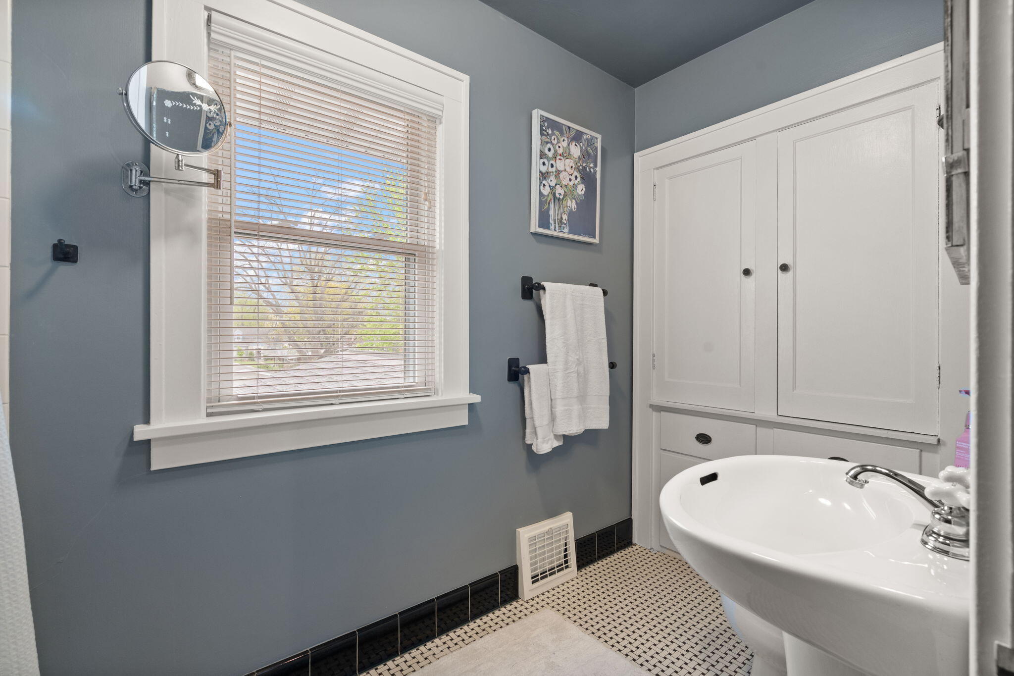 314 Hoffman Street Crown Point, IN 46307 - Photo 24 of 37 2048x1365