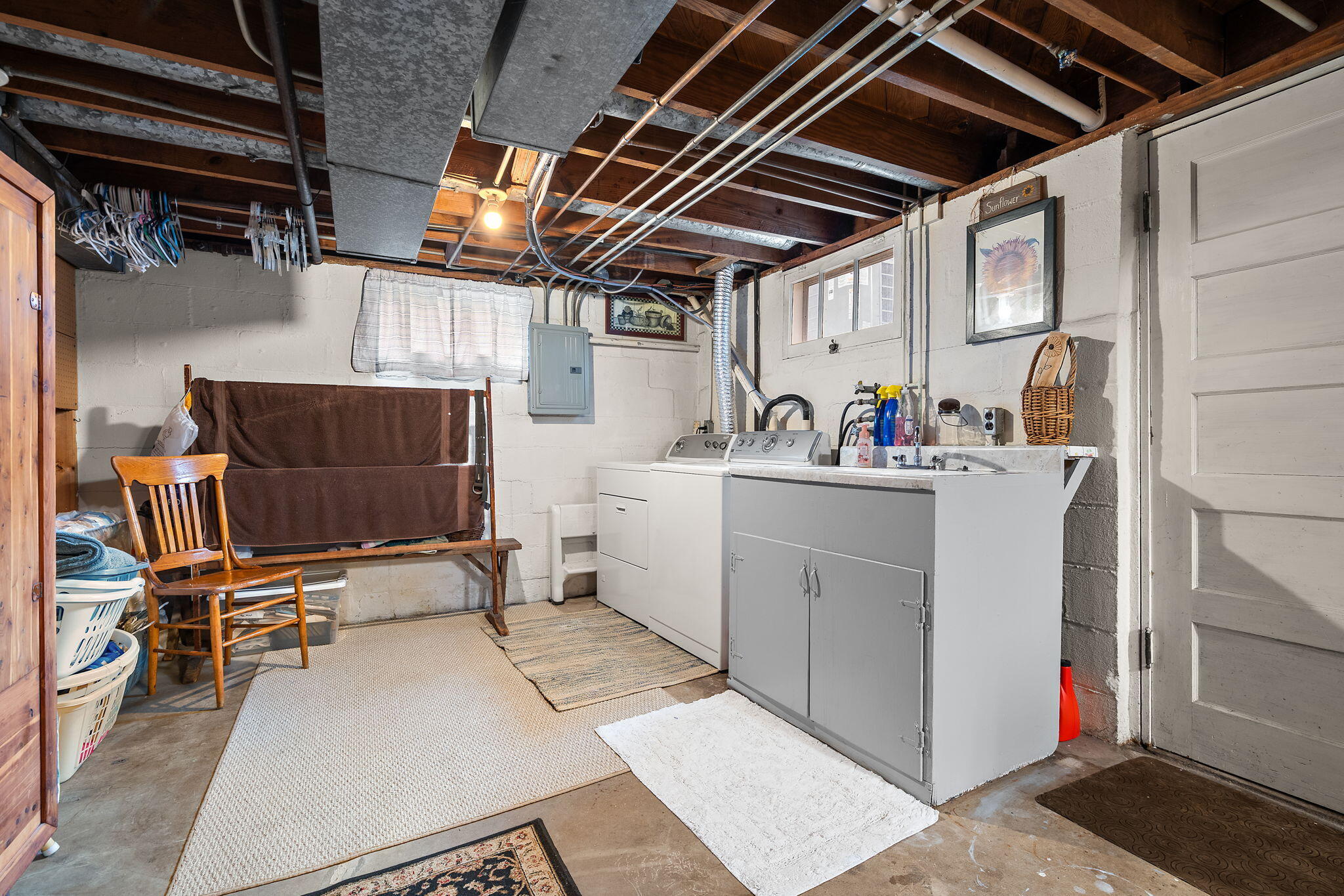 314 Hoffman Street Crown Point, IN 46307 - Photo 29 of 37 2048x1365
