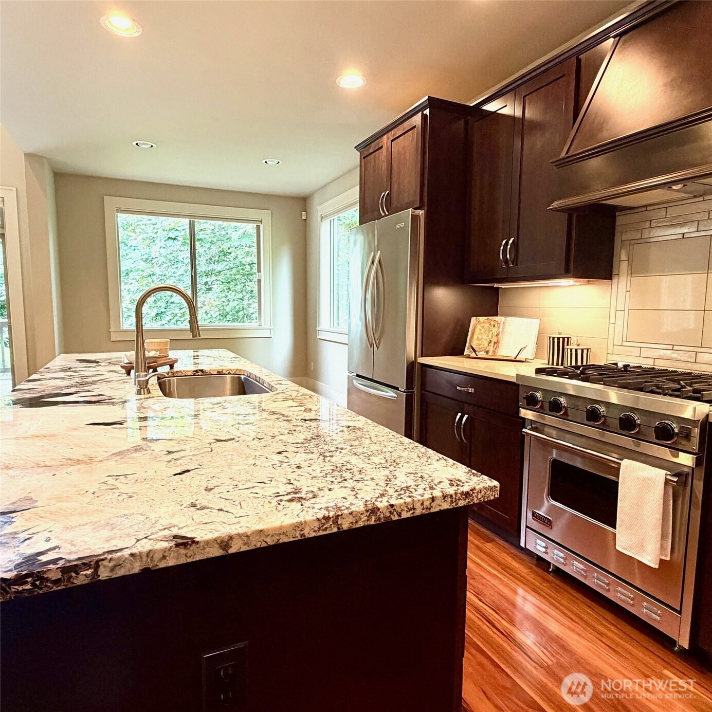 1727 Nile Avenue Northeast Renton, WA 98059 - Photo 9 of 30