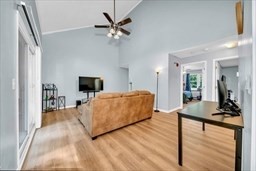 124 Tennis Plaza Road, Unit 40 Dracut, MA 01826 - Photo 12 of 36