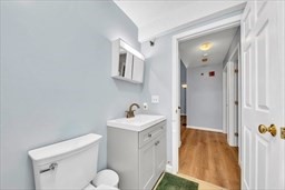 124 Tennis Plaza Road, Unit 40 Dracut, MA 01826 - Photo 24 of 36