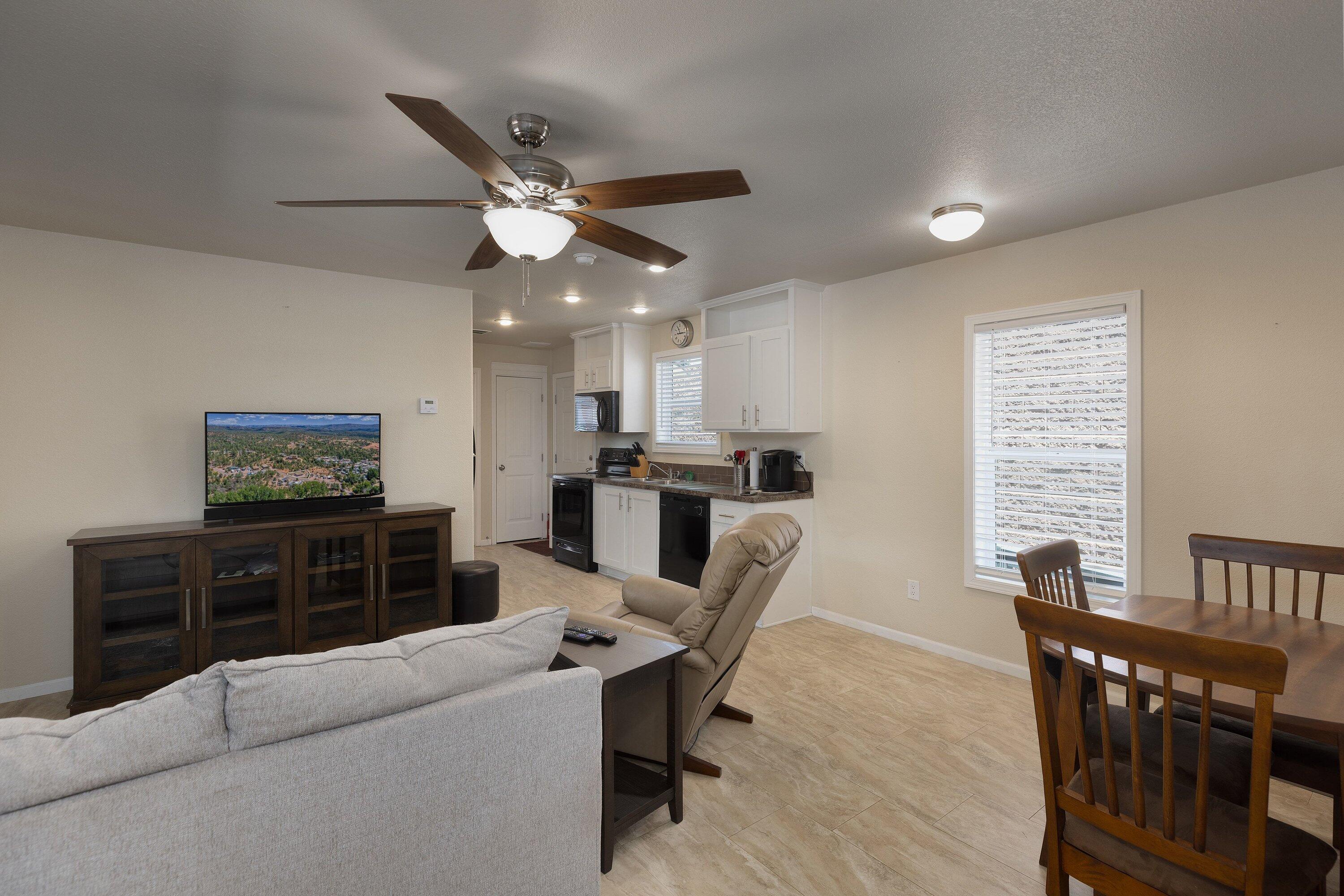 16 North Star Vale Road, Unit 105 Payson, AZ 85541 - Photo 8 of 30 008_photo8_16_n_star_vale_dr_105_payson_