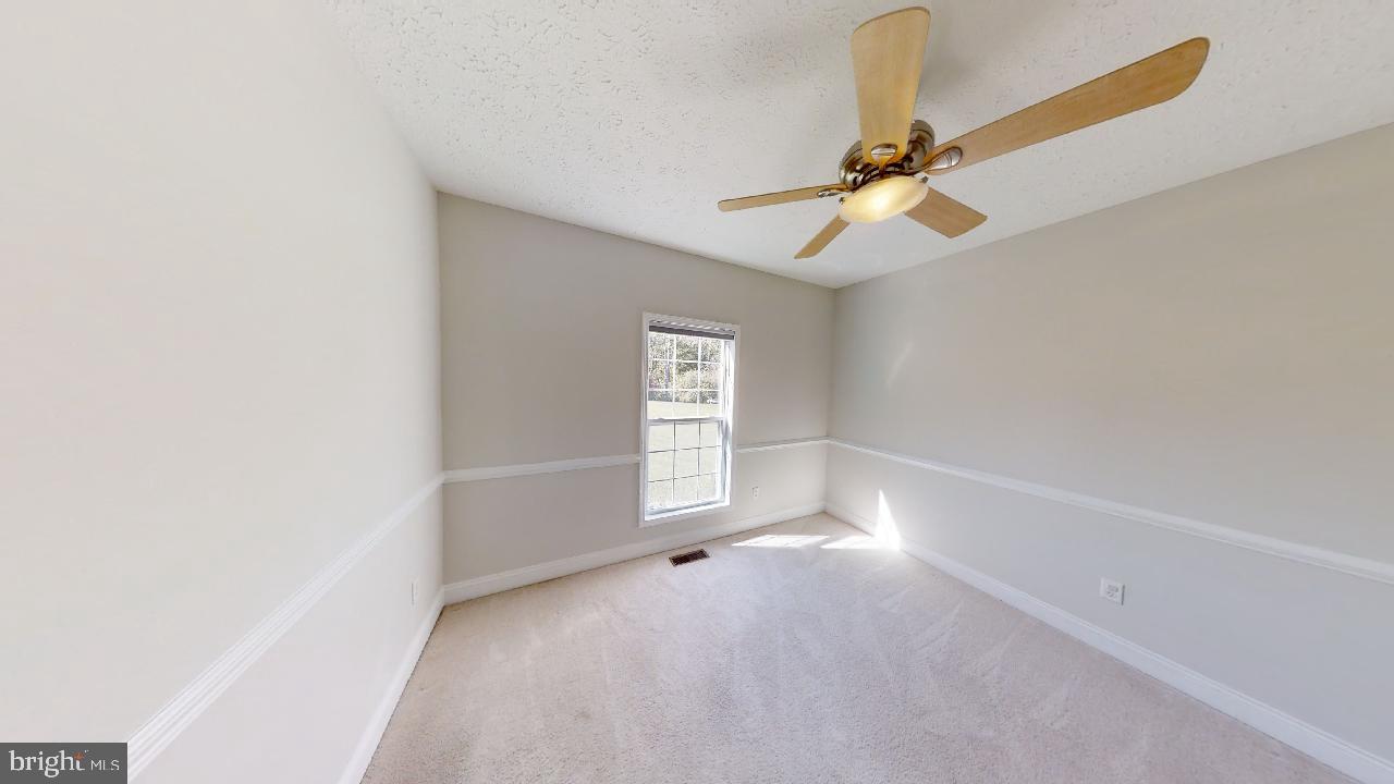 10717 Mt Sharon Road Orange, VA 22960 - Photo 22 of 44 Spare bedroom 1