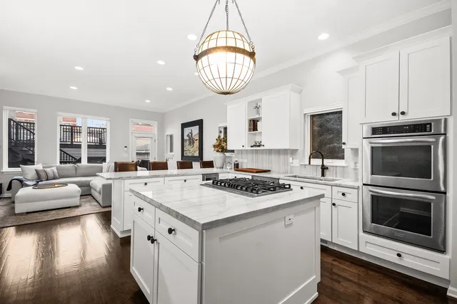 $1,699,900 | 1720 North Winchester Avenue, Chicago, IL 60622