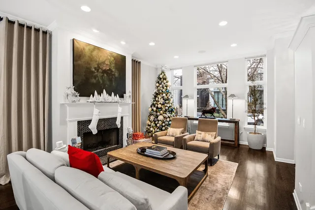 $1,699,900 | 1720 North Winchester Avenue, Chicago, IL 60622