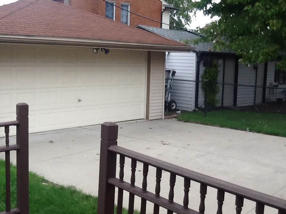 31237 Kelly Road Fraser, MI 48026 - Photo 7 of 21 31313373-6.JPG