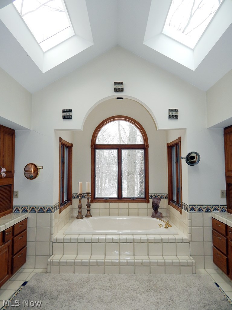 3191 Hamlin Road Medina, OH 44256 - Photo 19 of 35